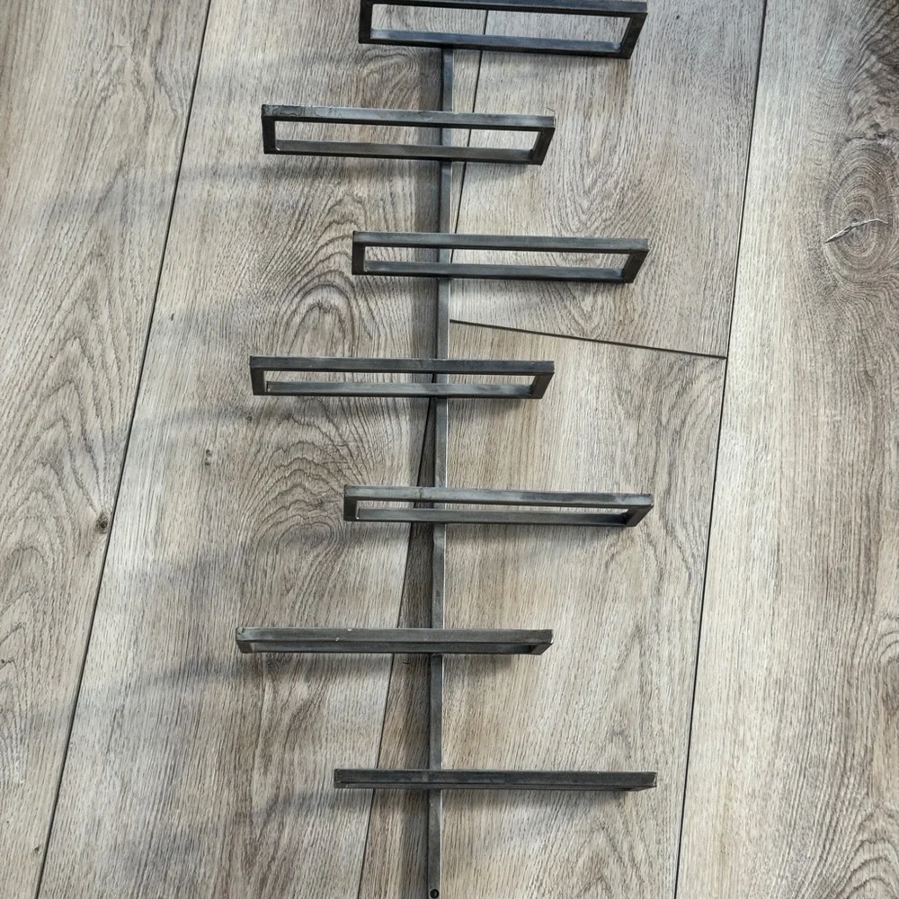 Modern Gray/brushed silver tone Metal Wall-Mounted Wine Rack